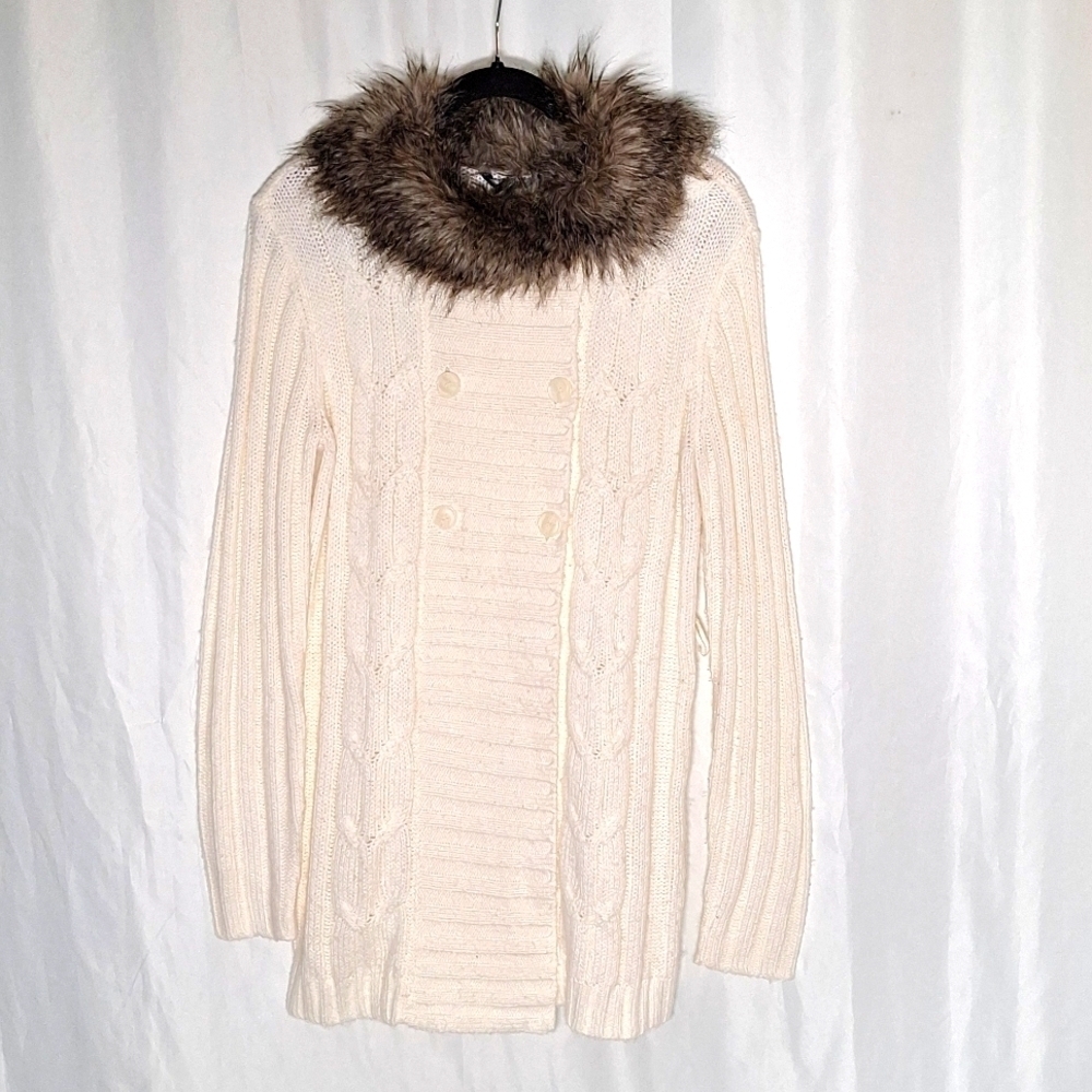 Daisy Fuentes Cardigan Sweater